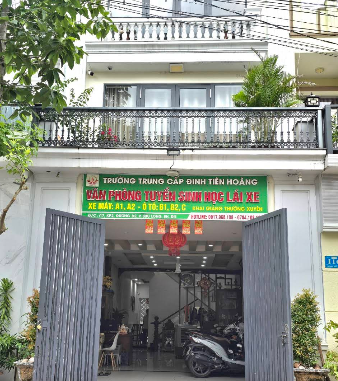 Đào Tạo Lái Xe Đinh Tiên Hoàn