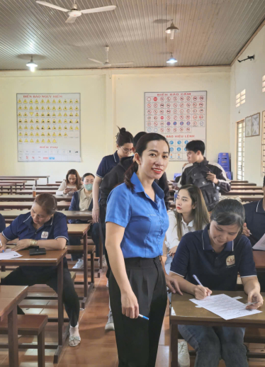 250 câu hỏi lái xe a2