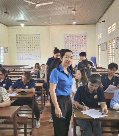 250 câu hỏi lái xe a2